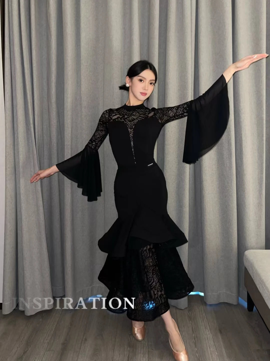 2024 Ballroom Dance Clothes Women Black Lace Tops Fishbone Skirt Long Sleeves Competition Dress Adult Waltz Dance Costume L13955