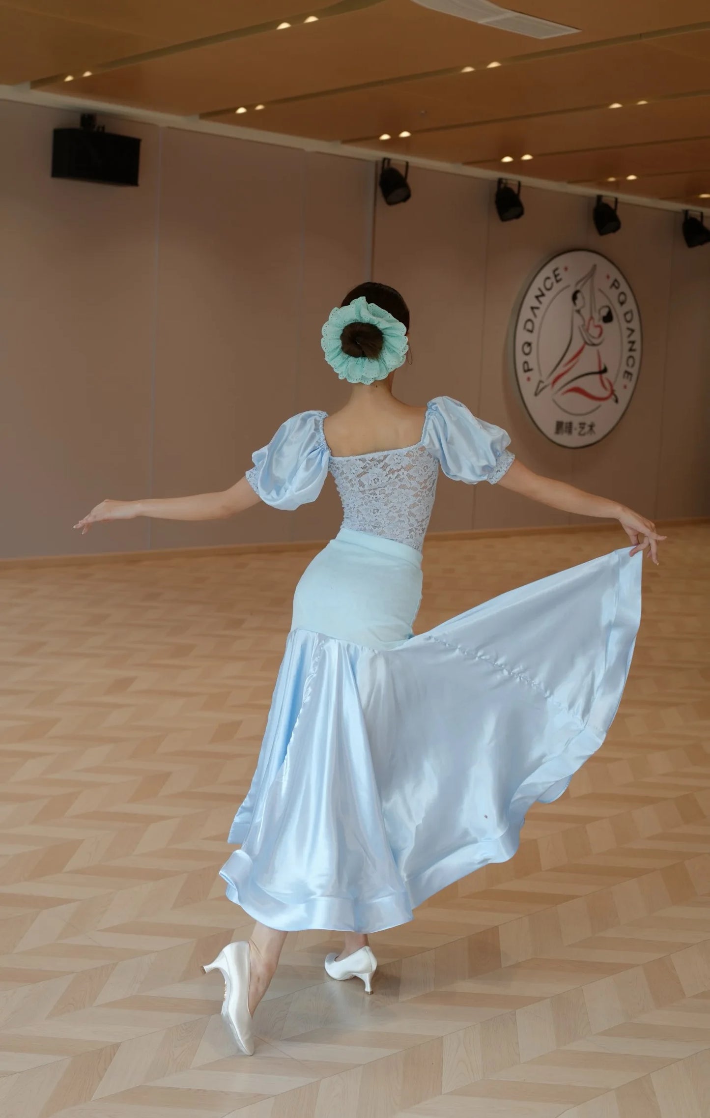 Ballroom Dress Women Performance Clothing Standard Modern Dance Outfit Lace Off Shoulder Dance Leotard Skirt Waltz Dress VBH1935